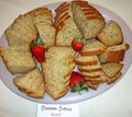 Banana bread without nuts plus strawberries